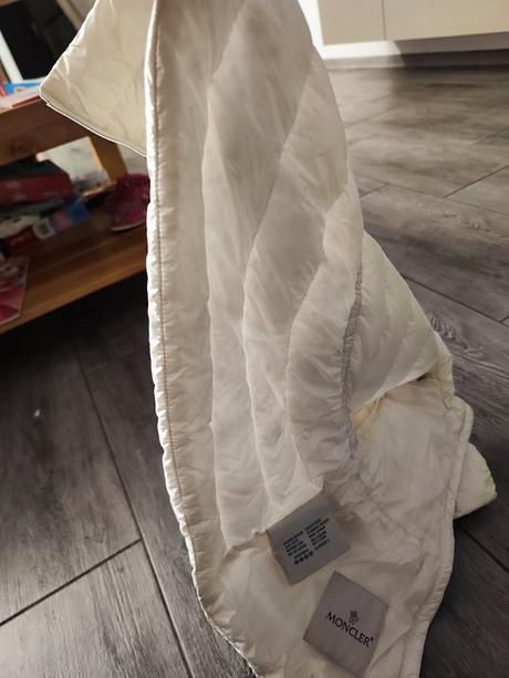 Moncler bunda veľ 3r, 98