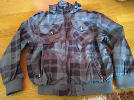 Tenká bundička, 116