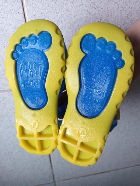 Sandálky peppa pig, george,25 / 26