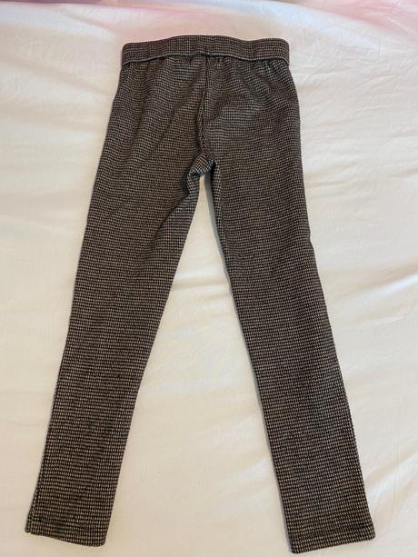 Leginy, reserved,122