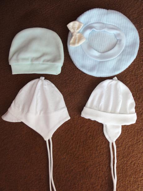 Čiapka baretka kojenecka, 80