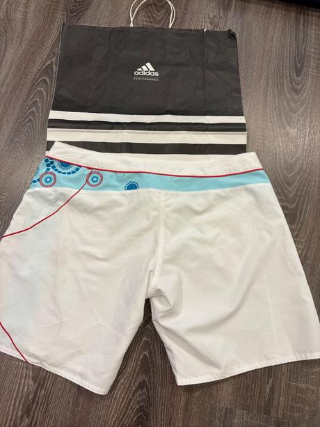 Adidas letne damske kratasy xl-xxl, adidas,xl