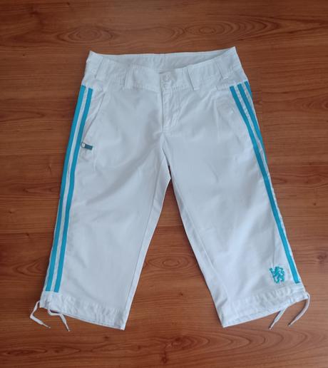 Športové trojštvrťové nohavice, adidas,s