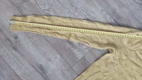 Pekný pulóvrik xxs, xs