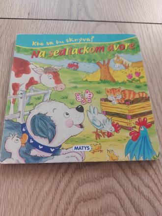 Knižka na sedliackom dvore s otvaracimi okienkami, 