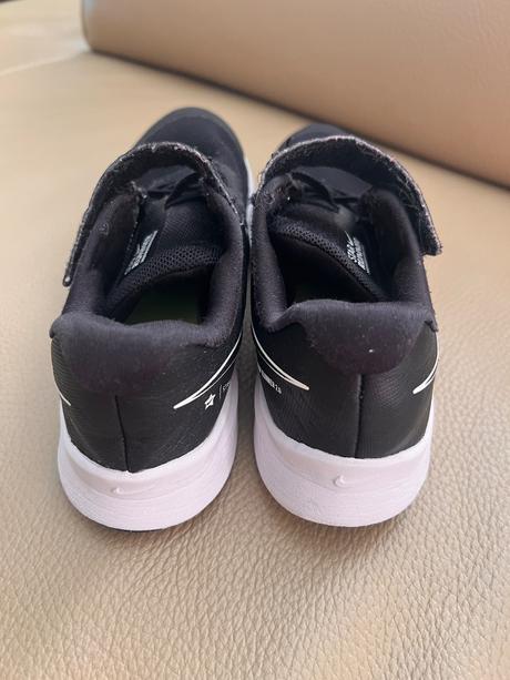 Tenisky, nike,32