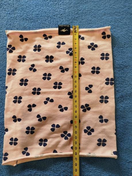 Tenší nákrčník, rada,104