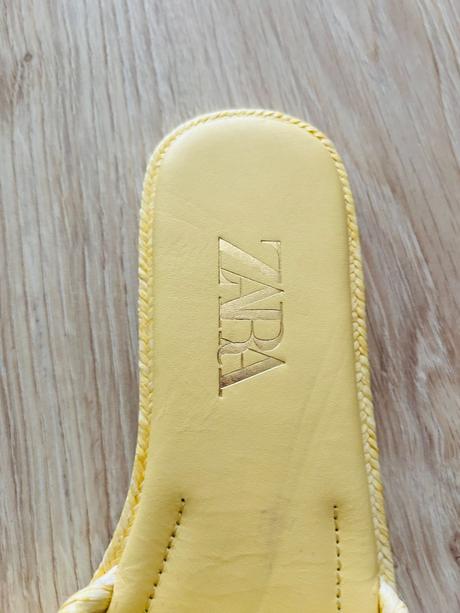 Krásne šľapky/ploché sandále značky zara, zara,38
