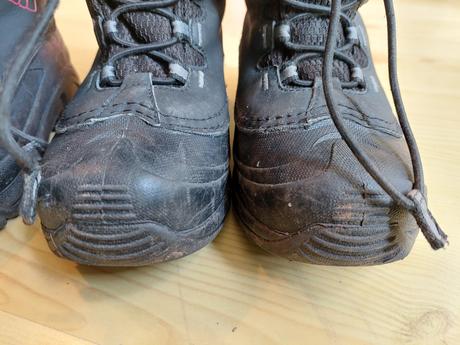 Snehule, columbia,32