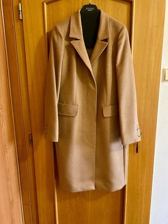 Elegantný vlnený kabát max mara č.42 a rukavice, 42