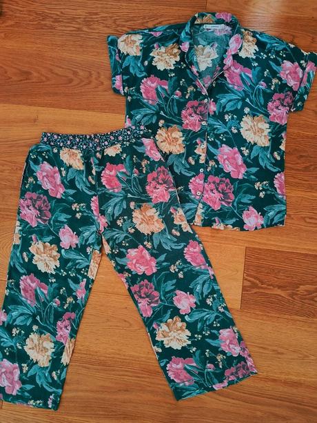 Dámske pyžamo , viskóza, s