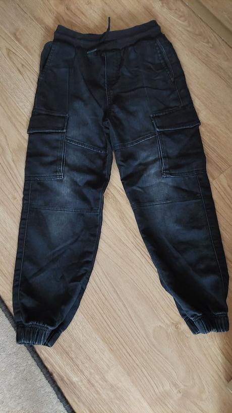 Chlapčenske rifle 140-146, reserved,140