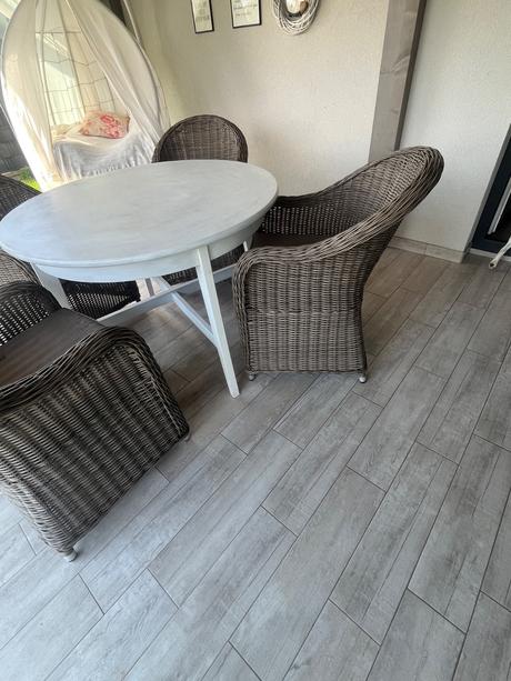4x kreslo a stôl ikea,