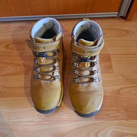 Topanky vyssie, s.a.m,34