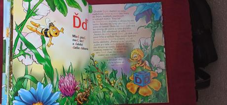 Šlabikár včielky mají,