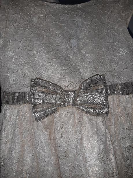 Slávnostne saty, 110