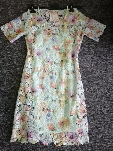 Farebné značkové šaty, 36 / 38 / m / s