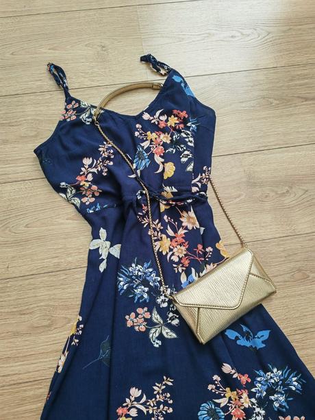 Krásne letné šaty, m