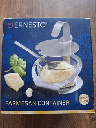 Nádoba na parmezán,