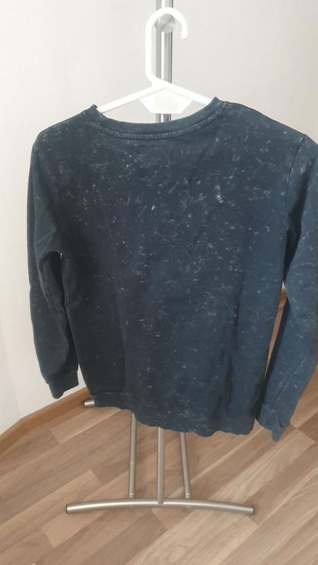 Mikina s nápisom, reserved,152