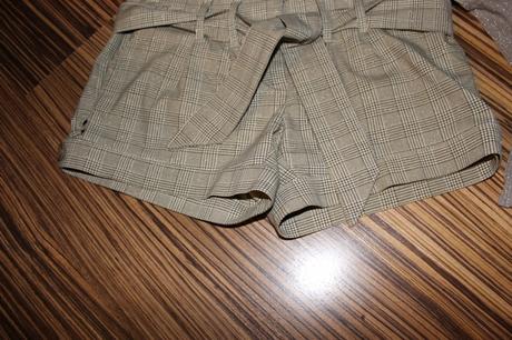 Zlaté kárované kraťasy amisu v. 36, amisu,36