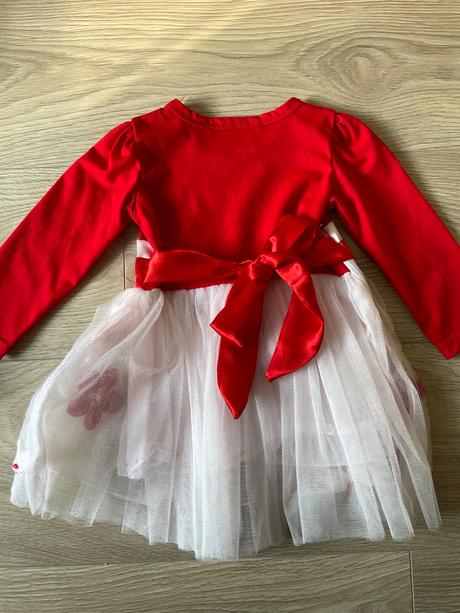 Šaty pre dievčatko, 68