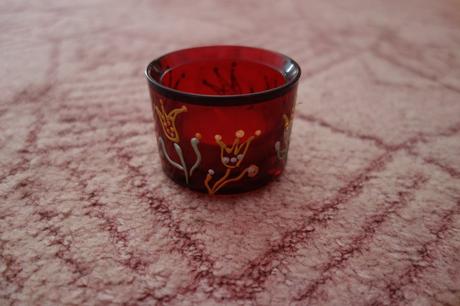 Svietnik na čajovú sviečku červený, 