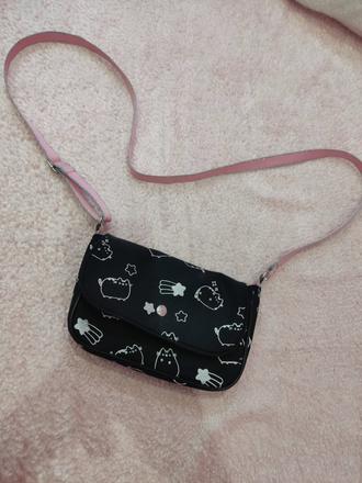 Kabelka pusheen, reserved