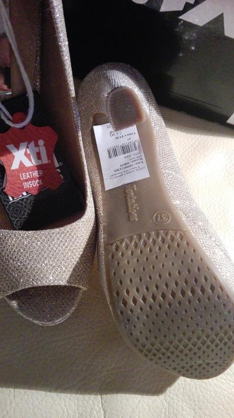 Zlate,krasne topanocky, 37