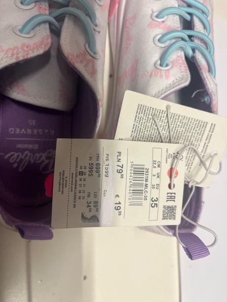 Tenisky, reserved,35