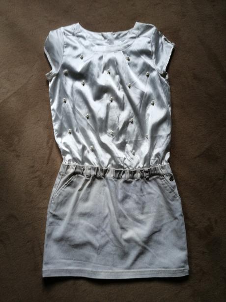 Elegantné šaty s perličkami č. 158, 158