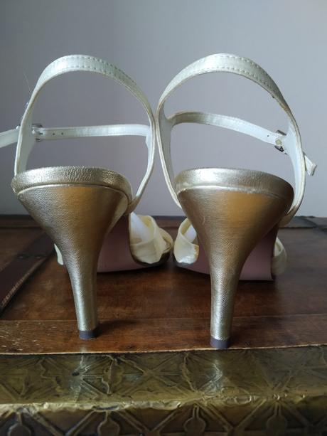 Dámske sandálky, 38