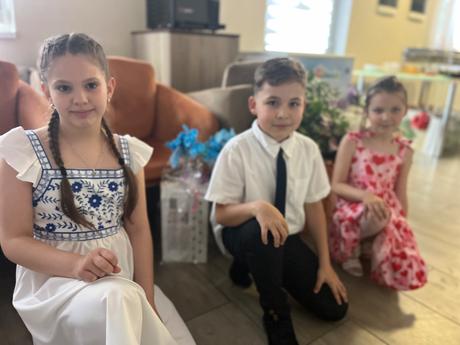 Parádne slavnostne nohavice, 146