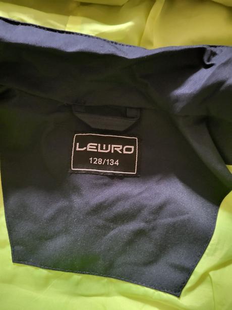 Zimná vetrovka, lewro,128