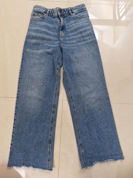 Dievčenské rifle skrátené, lindex,158