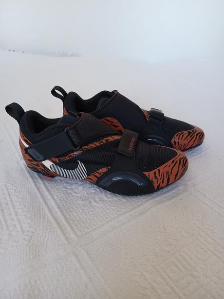 Nove damske tretry nike superrep tiger 40,5 a 41, 40 / 41