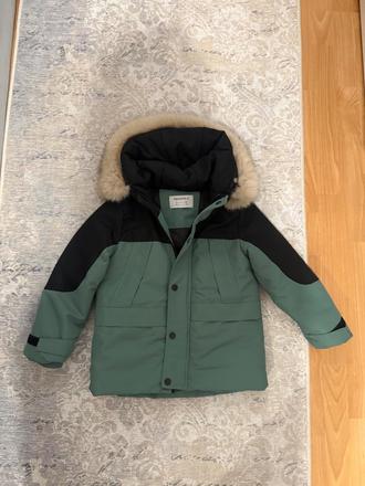 Vetrovka 116, gate,116