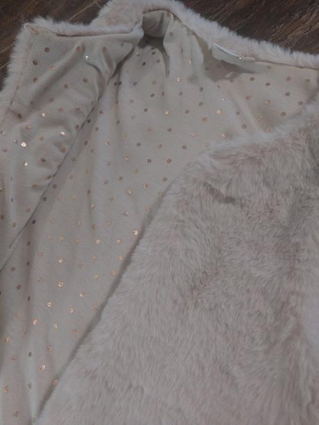 Kožušinová vestička 134, 134