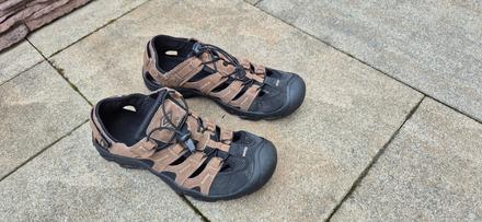 Tenisky, umbro,42