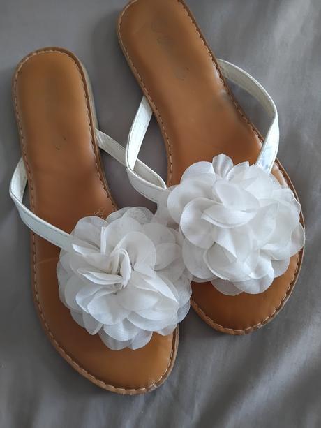 Šľapky žabky kvetinka, 37