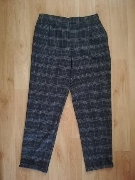 Kárované nohavice, sinsay,m