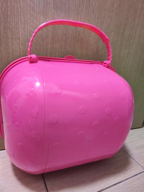 Lol suprise omg doll neonlicious v kufriku s babik,