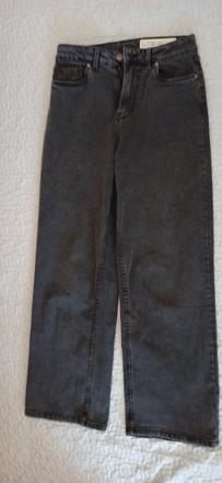 Čierne rifle, esmara,36