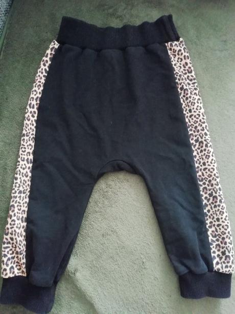 Predám bagy čierne tepláky 86/92, 86