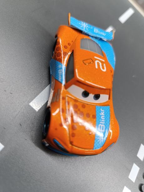 Cars mcqueen ,, blink,, z 1.série autá, 