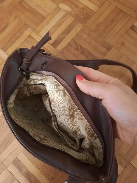 Dámska cross body kabelka, 