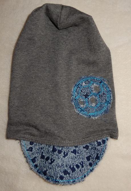 Čiapka so šiltom, 110