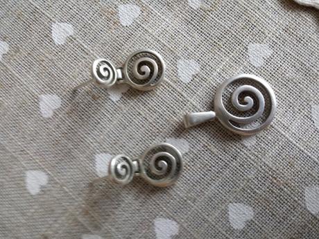 Strieborne nausnice a privesok, 