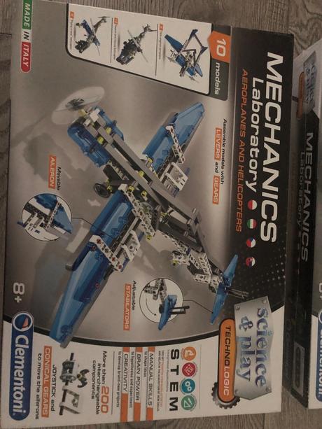 Mechanic laboratory lietadla a helikoptery, 