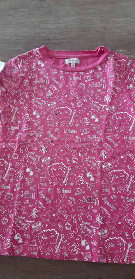 Tričko -2kusy, lupilu,110